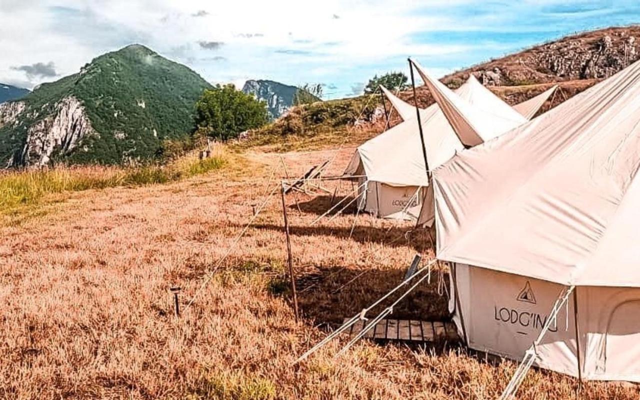 Lodg'Ing Secret Camp Ariege Hotell Lordat Exteriör bild