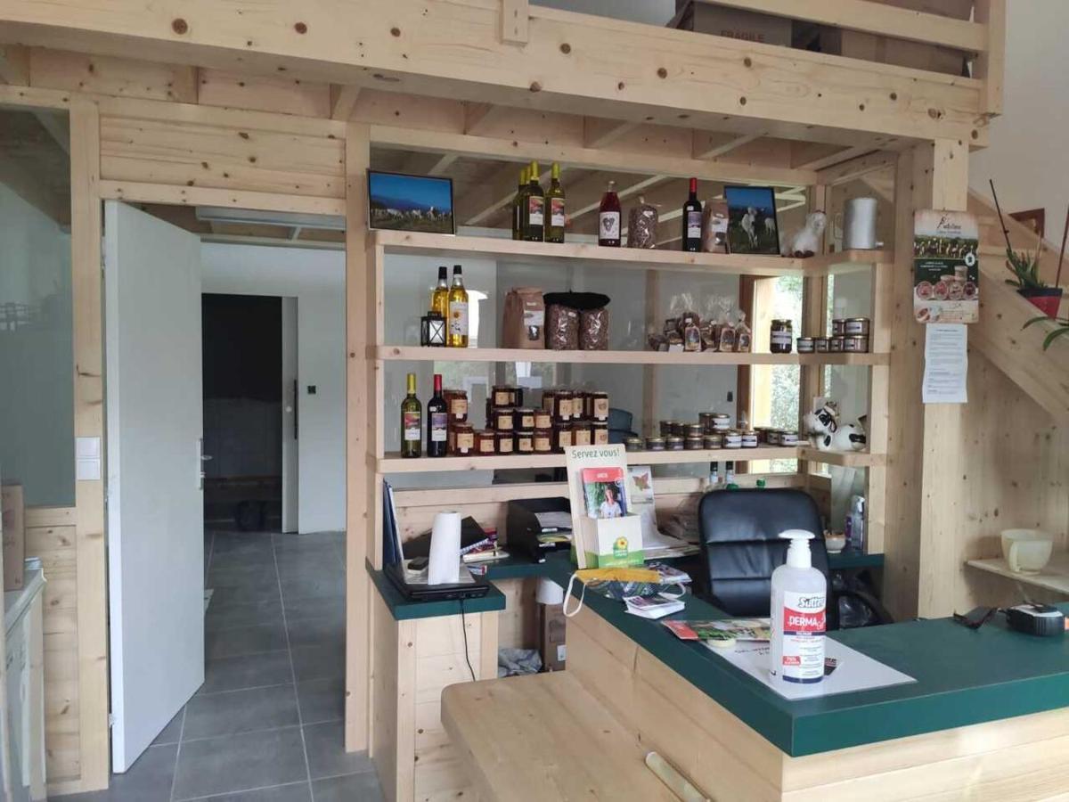 Lodg'Ing Secret Camp Ariege Hotell Lordat Exteriör bild