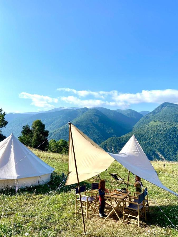 Lodg'Ing Secret Camp Ariege Hotell Lordat Exteriör bild